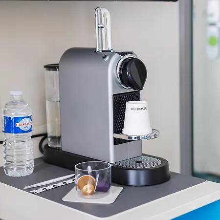 Hotel Des Remparts Perrache 3*