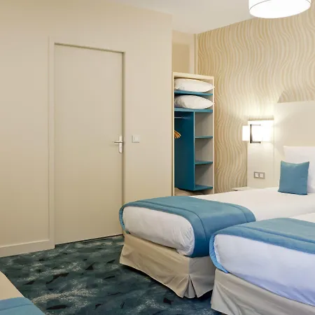 Hotel Des Remparts Perrache 3*