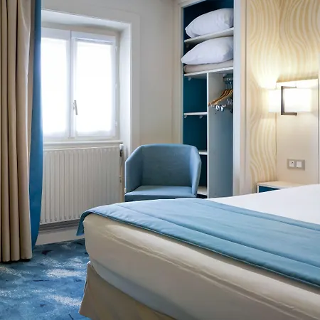 Des Remparts Perrache 3*