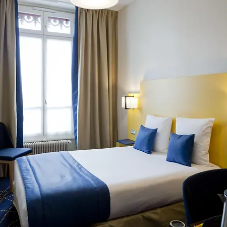 Des Remparts Perrache Hotel