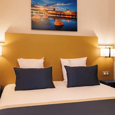Hotel Des Remparts Perrache Lyon