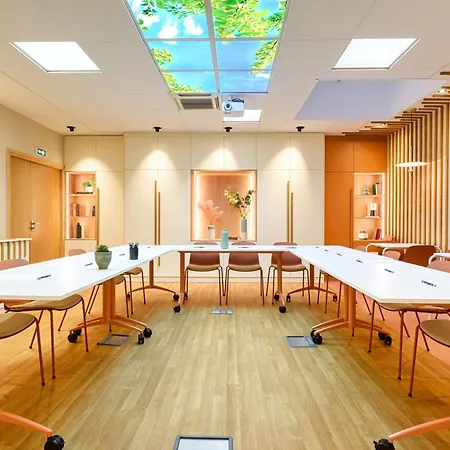 Des Remparts Perrache 3*