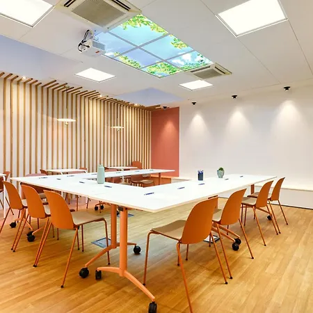 Des Remparts Perrache 3*