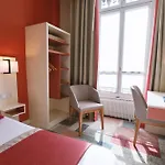 Des Remparts Perrache Лион