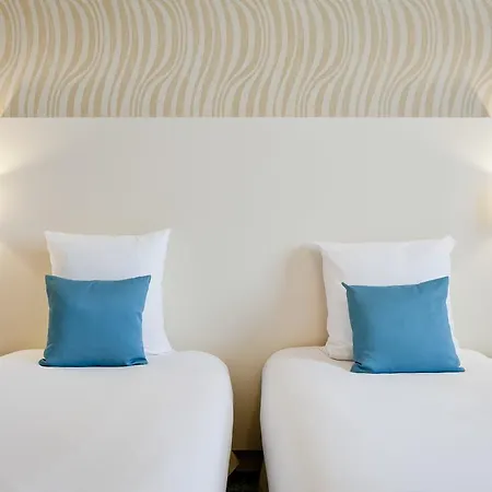 Des Remparts Perrache Hotel 3*